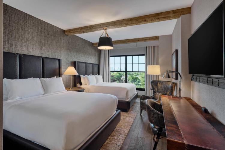Hotel Drover, Autograph Collection photo 1