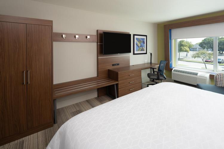 Holiday Inn Express Doral Miami by IHG photo 1