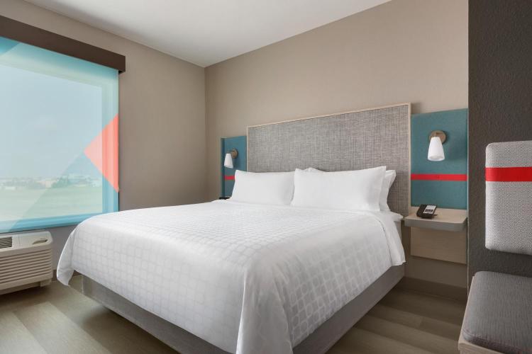 avid hotel Austin - Tech Ridge by IHG photo 2
