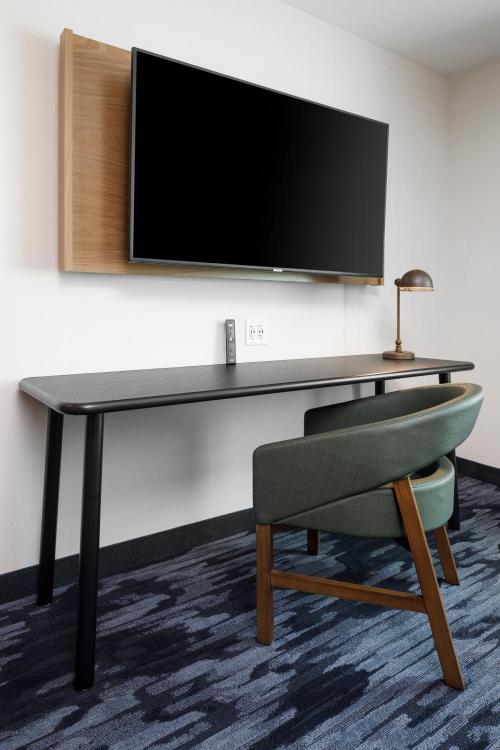 Fairfield by Marriott Inn & Suites Duluth photo 1