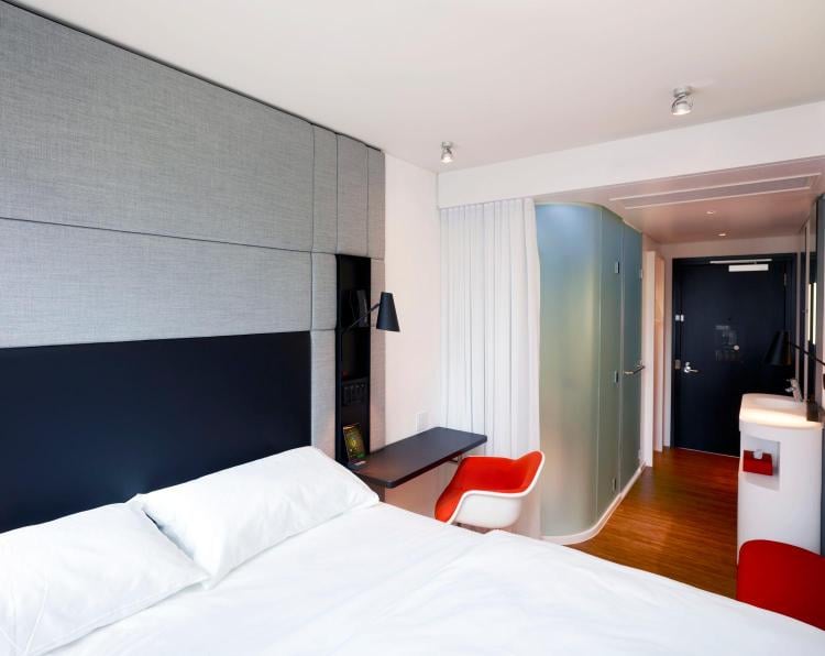 citizenM Los Angeles Downtown photo 1