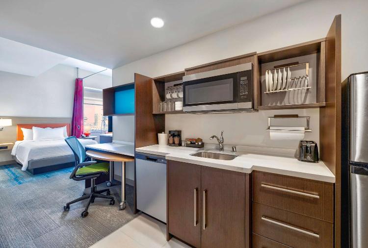 Home2 Suites by Hilton Minneapolis Downtown photo 2