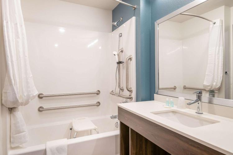WoodSpring Suites Missoula photo 3