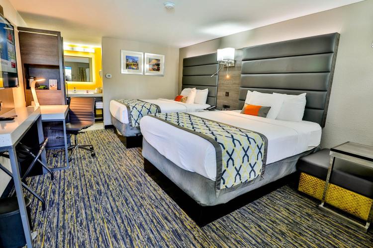 Baymont by Wyndham Murfreesboro photo 3