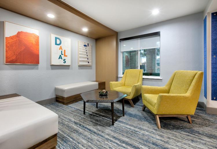 Holiday Inn Express & Suites DALLAS PARK CENTRAL NORTHEAST by IHG photo 3