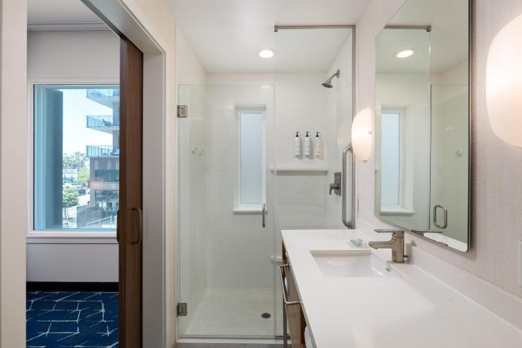 SpringHill Suites by Marriott Oceanside Beach photo 3
