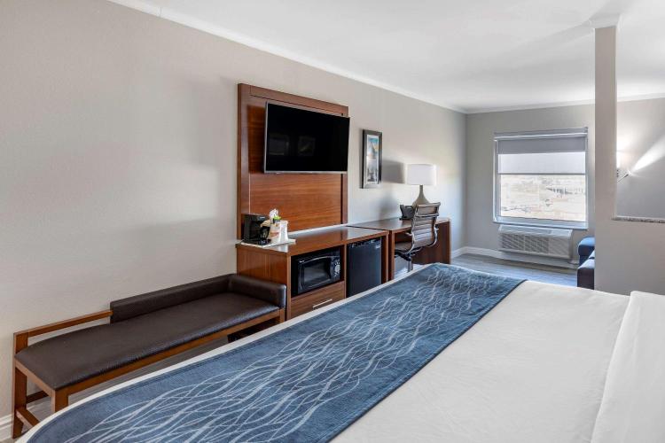Comfort Suites St Louis - Sunset Hills photo 3
