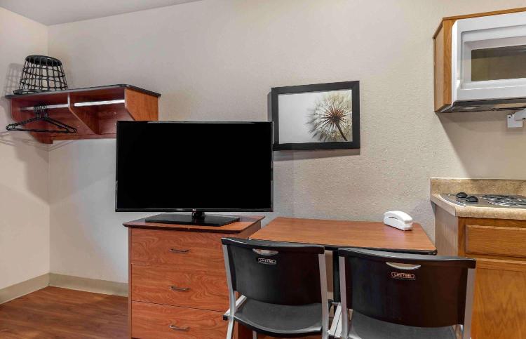 Extended Stay America Select Suites - Shreveport - Airport photo 3