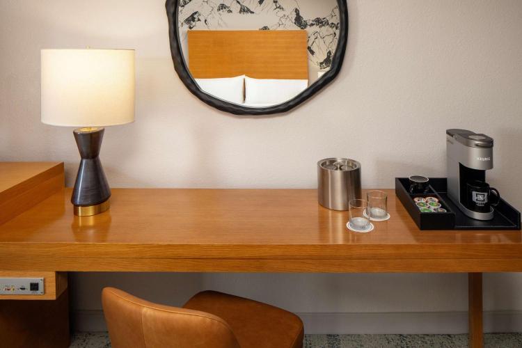 Whitney Peak Hotel Reno, Tapestry Collection by Hilton photo 2