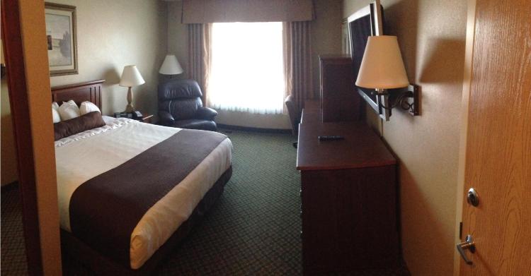 C'mon Inn & Suites Fargo photo 2