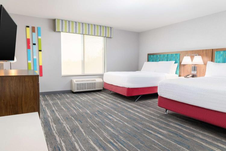Hampton Inn & Suites Santa Rosa Sonoma Wine Country photo 2