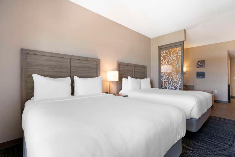 Pestana Orlando Suites - Lake Buena Vista photo 2