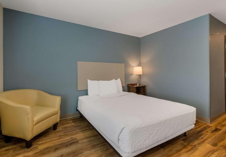 WoodSpring Suites Roanoke photo 3