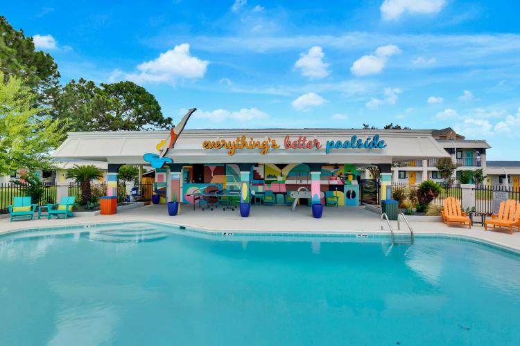 Hotel McCoy - Art, Libations, Pool Society photo 2