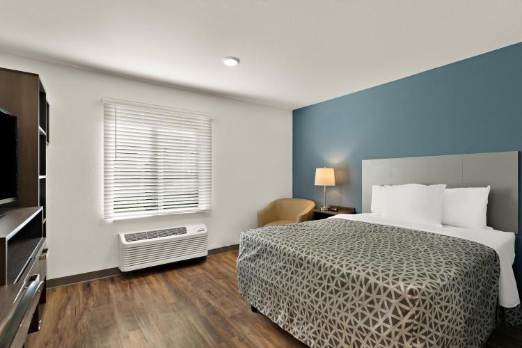 WoodSpring Suites Fort Collins photo 3