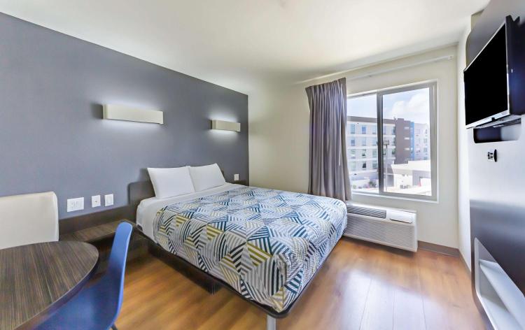 Motel 6-Laredo, TX - Airport photo 3