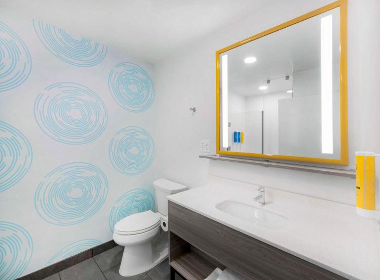 Tru by Hilton Wilmington Wrightsville Beach photo 3