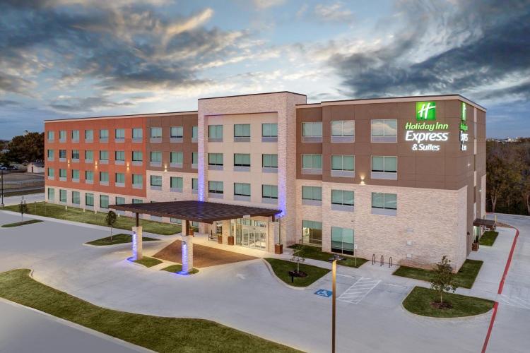Holiday Inn Express & Suites Austin Airport East by IHG photo 1