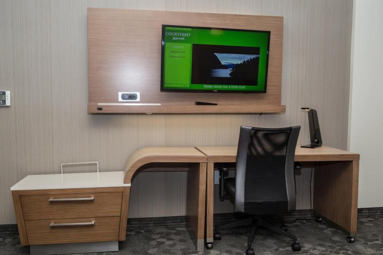 Courtyard by Marriott Morgantown photo 2