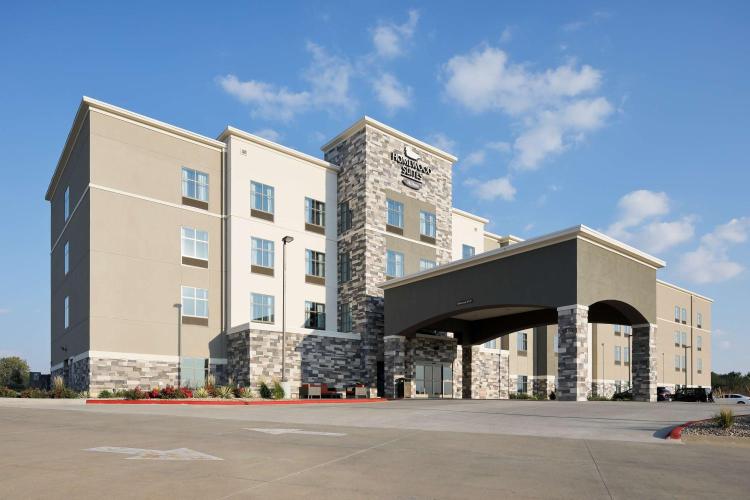 Homewood Suites By Hilton Topeka photo 1