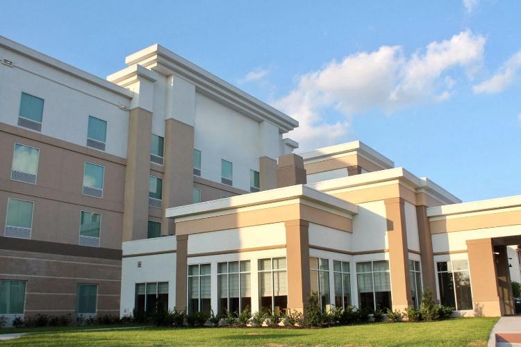 Kozy Hotel Houston North photo 1