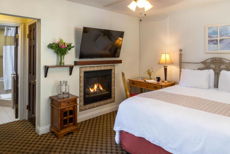 The Eagle Inn photo 2