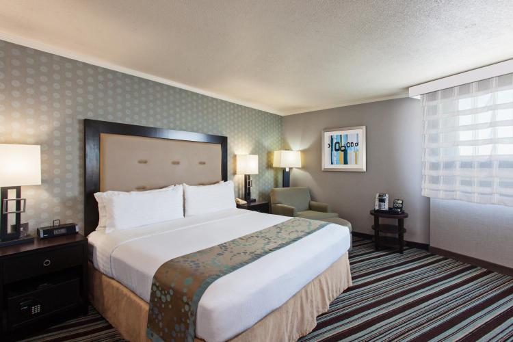 Holiday Inn Long Beach - Airport by IHG photo 2
