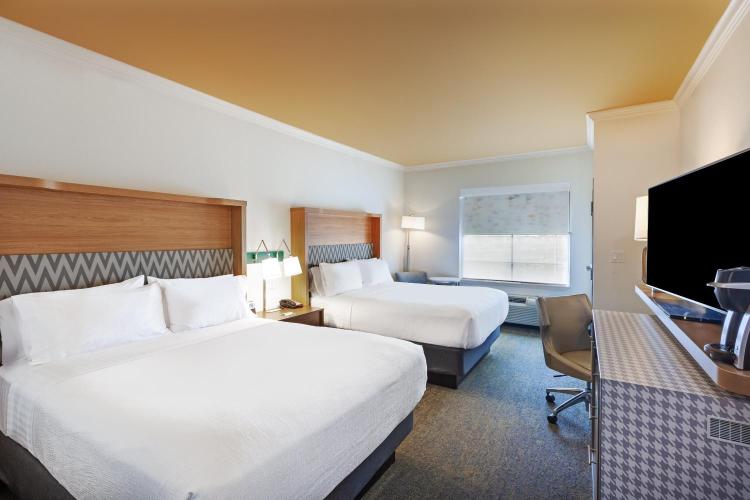 Holiday Inn & Suites McKinney - N Allen by IHG photo 2