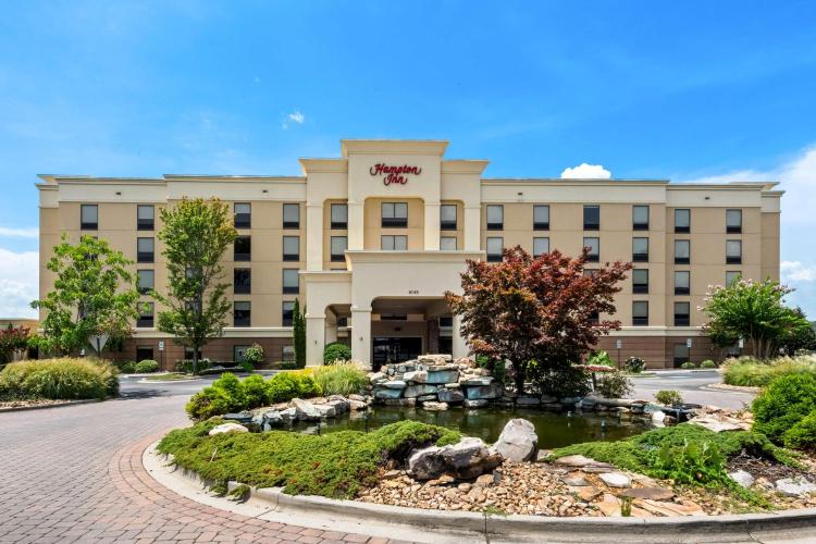 Hampton Inn Chattanooga-North photo 1