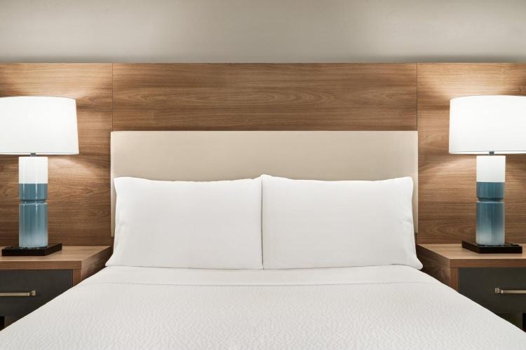 Candlewood Suites Boise - Towne Square by IHG photo 2