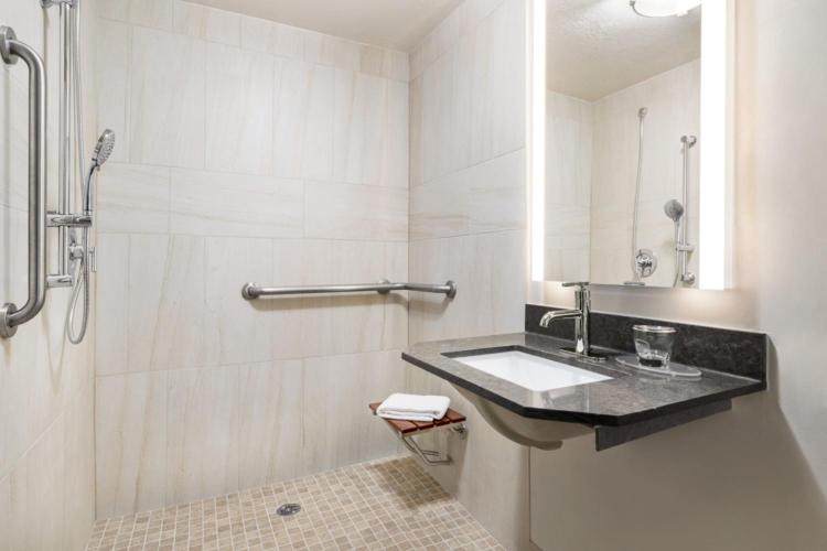 Candlewood Suites Boise - Towne Square by IHG photo 3