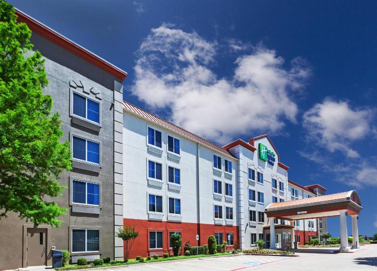 Holiday Inn Express Hotel & Suites Dallas Lewisville by IHG photo 1