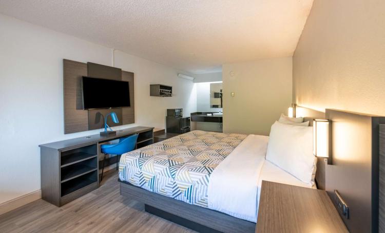 Motel 6-Charlotte, NC - Coliseum photo 2