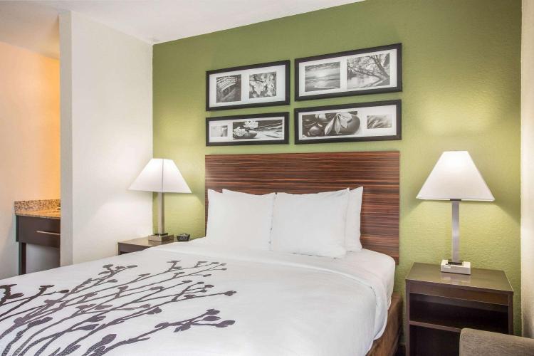 Sleep Inn Kansas City International Airport photo 3