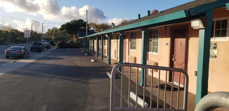 Riverside Inn & Suites Santa Cruz photo 3