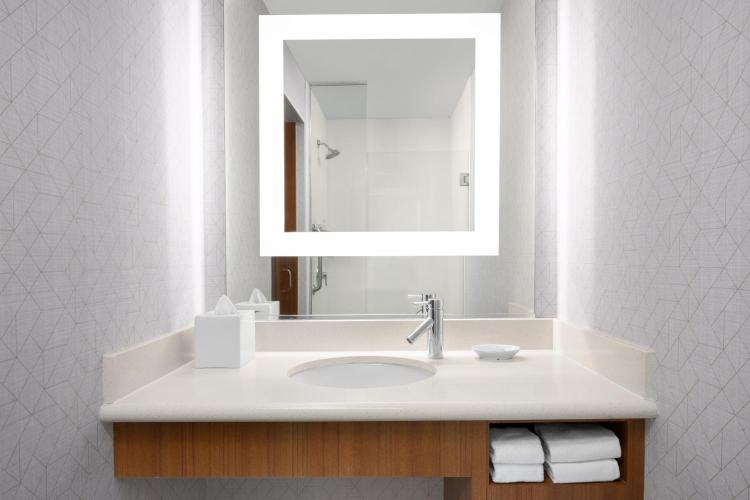 SpringHill Suites Irvine John Wayne Airport / Orange County photo 2