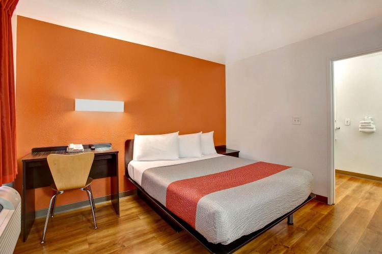 Motel 6-Sunnyvale, CA - North photo 3