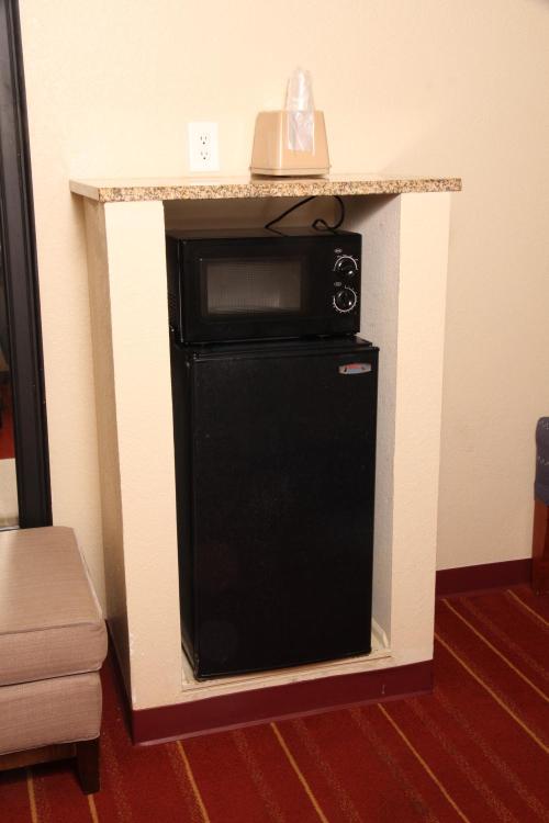 Days Inn by Wyndham Semmes Mobile photo 2