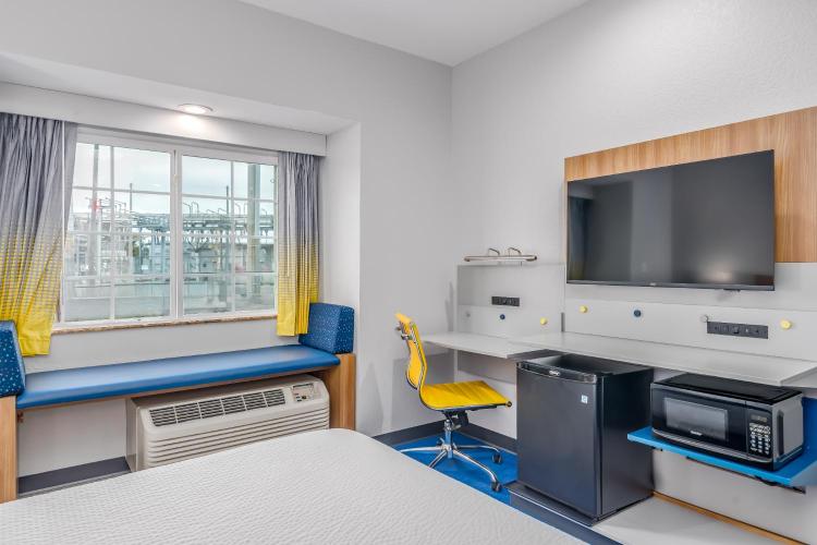 Microtel Inn and Suites Montgomery photo 2