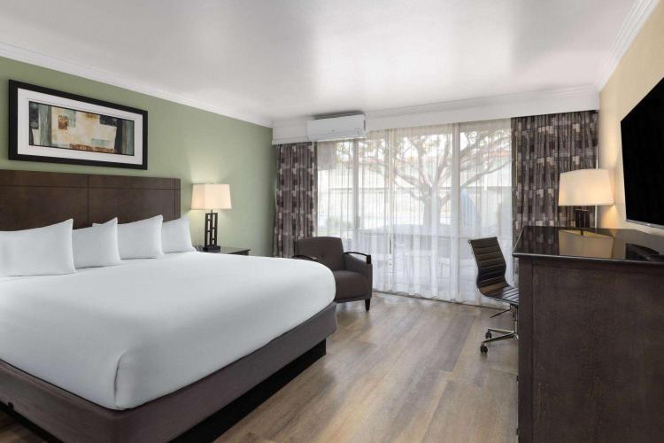 Travelodge by Wyndham Monterey Bay photo 3