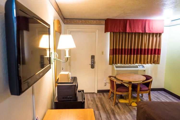 Rodeway Inn Albuquerque Downtown on Rt 66 photo 3