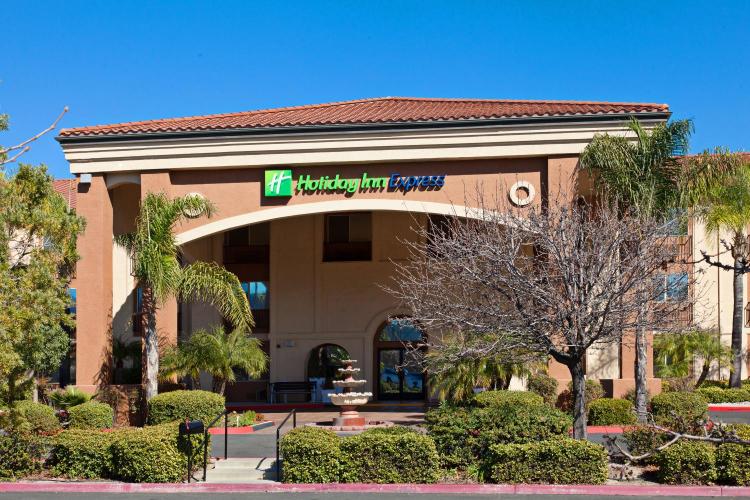 Holiday Inn Express Temecula by IHG photo 1