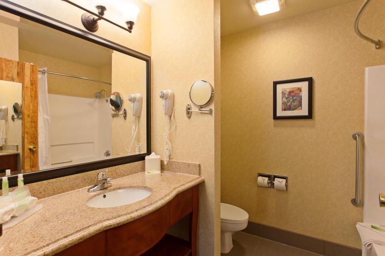 Holiday Inn Express Temecula by IHG photo 2