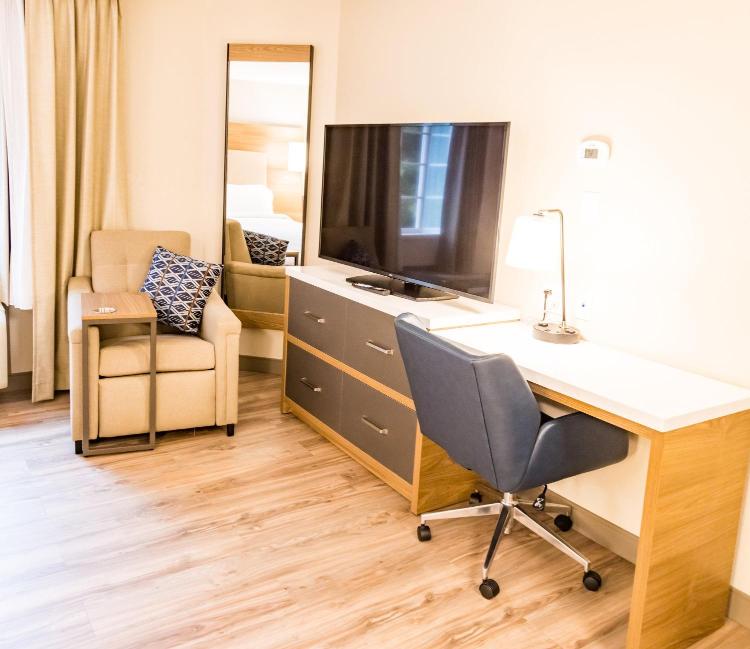 Candlewood Suites Richmond - South by IHG photo 3