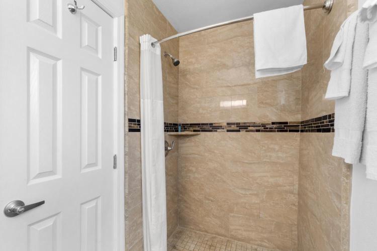 Aristocrat Motel photo 2