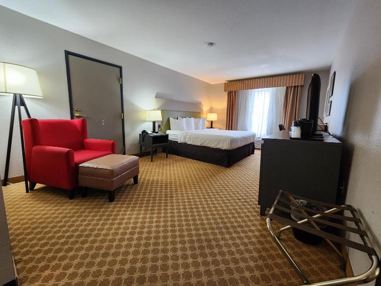 Country Inn & Suites by Radisson, Topeka West, KS photo 1