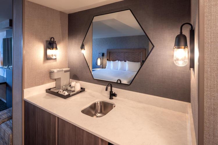 Silver Cloud Hotel - Seattle Stadium photo 3