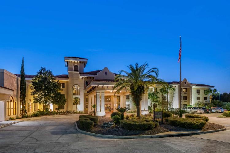 Best Western Gateway Grand photo 1