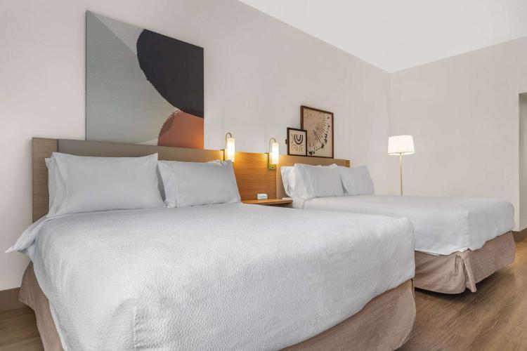 Spark By Hilton Winchester photo 2