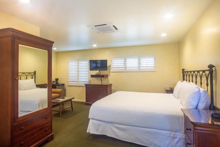 Castillo Inn at the Beach photo 3